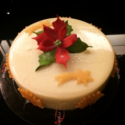 Mousse blanco con fruta de la pasion